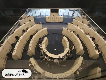 نظر وزارت اقتصاد درباره عدم خروج خودروسازان از بورس