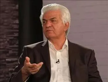 مشکل صنعت خودرو مدیریت نیست، قیمت‌گذاری است