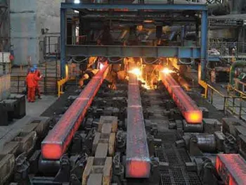 فولای درسه ماهه چقدر درآمد فروش داشت؟