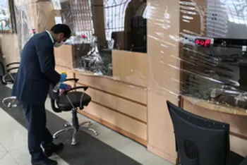 ضدعفونی شعب استان فارس بانک ایران زمین