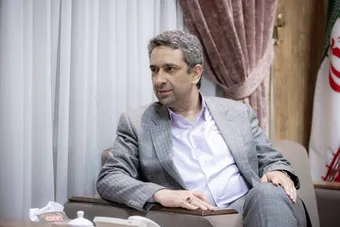 معاون ارتباطات و اطلاع رسانی دفتر رییس جمهور: بنزین باید گران شود !
