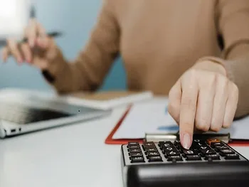 کاهش ۵۵% فروش این نماد نسبت به مدت قبل