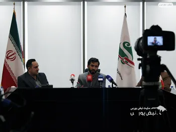 جلسه خبرنگاران با مدیران معاونت حقوقی سازمان بورس