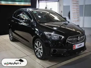 شاهین پلاس مجهز به سانروف چند؟