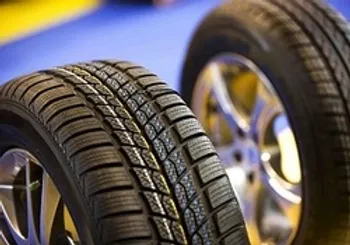 زمان عرضه اولیه سهام لاستیک یزد نهایی شد/ «پیزد» با چه قیمتی فروخته می شود؟