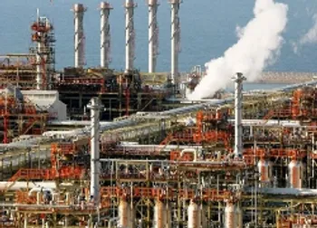 شادی «پترولی ها» نیمه تمام ماند!