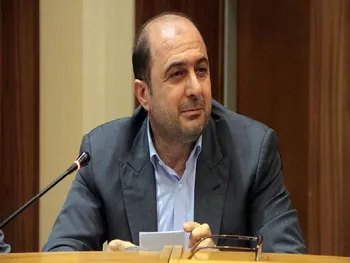 عباس معمارنژاد کیست؟