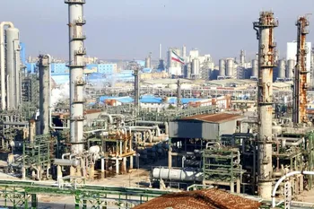 تحقق ظرفیت اسمی واحدهای پلمیری پتروشیمی امیرکبیر در هفت ماهه ابتدایی ۱۴۰۱/رشد ۱۷ درصدی فروش کل محصولات