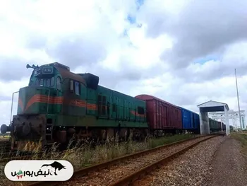 قطار ترانزیتی روسیه - هندوستان از مرز ریلی اینچه‌برون وارد ایران شد