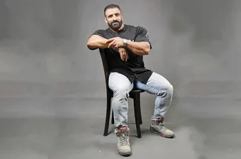 لحظه اعلام نام درک لانسفورد به عنوان قهرمان مستر المپیا ۲۰۲۵