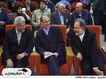 از «اختلاف نظر وزیر نفت و اقتصاد درباره اداره بورس نفت» تا «نخستین پذیره نویسی حق تقدم در بازار سرمایه»