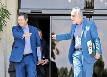 نقش همسان بانک مرکزی و دولت در ضرر بورسی