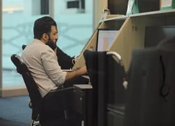 خمهر با سود اندک از زیان خارج شد