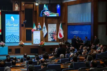 افقهی: باید با بهره‌گیری حداکثری از توان شرکت‌های دانش بنیان به سمت تولید کالاهای با ارزش افزوده بالا حرکت کنیم