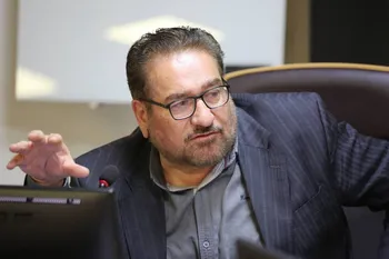 تقدیر رئیس سازمان حفاظت محیط زیست از همت و تعهد دکتر محمدرضا تابش در ارتقای دانش و فرهنگ محیط زیستی