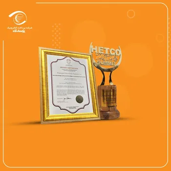 پرداخت الکترونیک پاسارگاد نشان زرین برترین و تاثیرگذارترین شرکت سرمایه‌گذاری را دریافت کرد