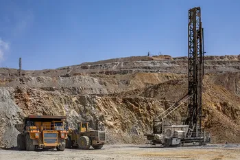 حفر عمیق‌ترین گمانه اکتشافی کشور به عمق بیش از ۲۱۰۰ متر در معدن مس سرچشمه