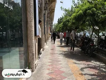 دلار خریدار ندارد/ دلال‌ها فقط می‌فروشند