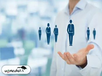 ناصر اکبری کیست؟