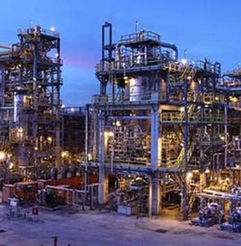 آتش سوزی در پتروشیمی تندگویان