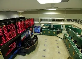 بازگشت معاملات دو نماد عرضه اولیه شده به ساعات عادی بازار