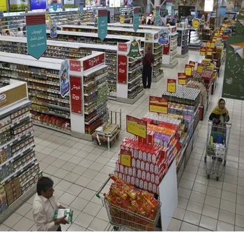 تلاش شبانه روزی دولت برای تامین کالا