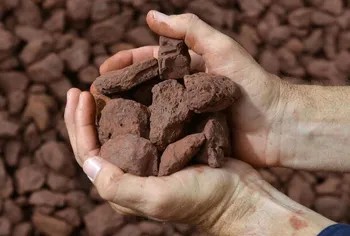 پیامدهای قیمت گذاری دستوری سنگ آهن