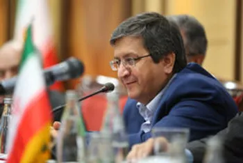 واکنش همتی به دلار ۲۱ هزار تومانی در بازار