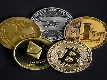 قیمت بیت کوین و ارز‌های دیجیتال یکشنبه ۹ فروردین ۱۴۰۵