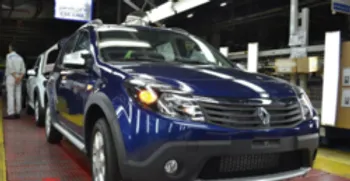 خروج مشتریان از بازار کساد خودروهای خارجی